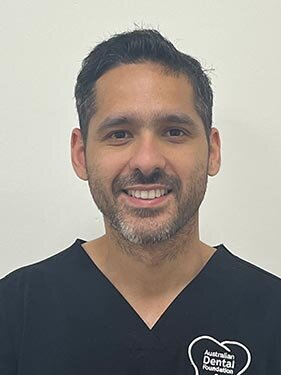 Dr Jorge Jimenez Headshot